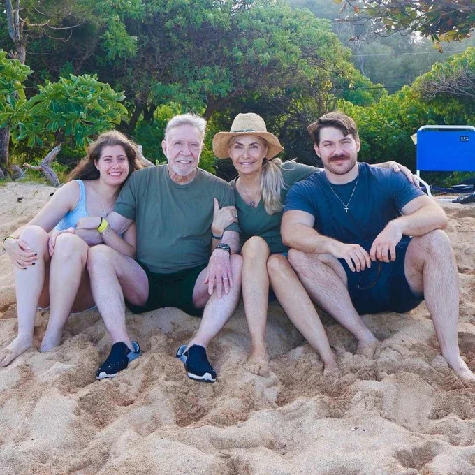 родина Чака Норріса